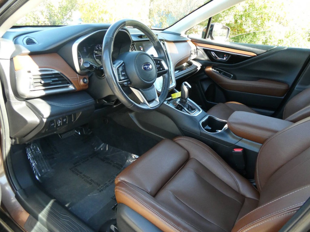 2022 Subaru Outback Image 9