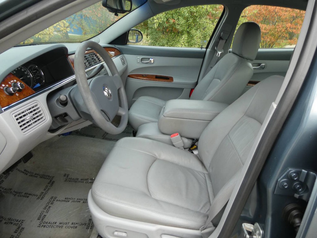2006 Buick LaCrosse Image 8