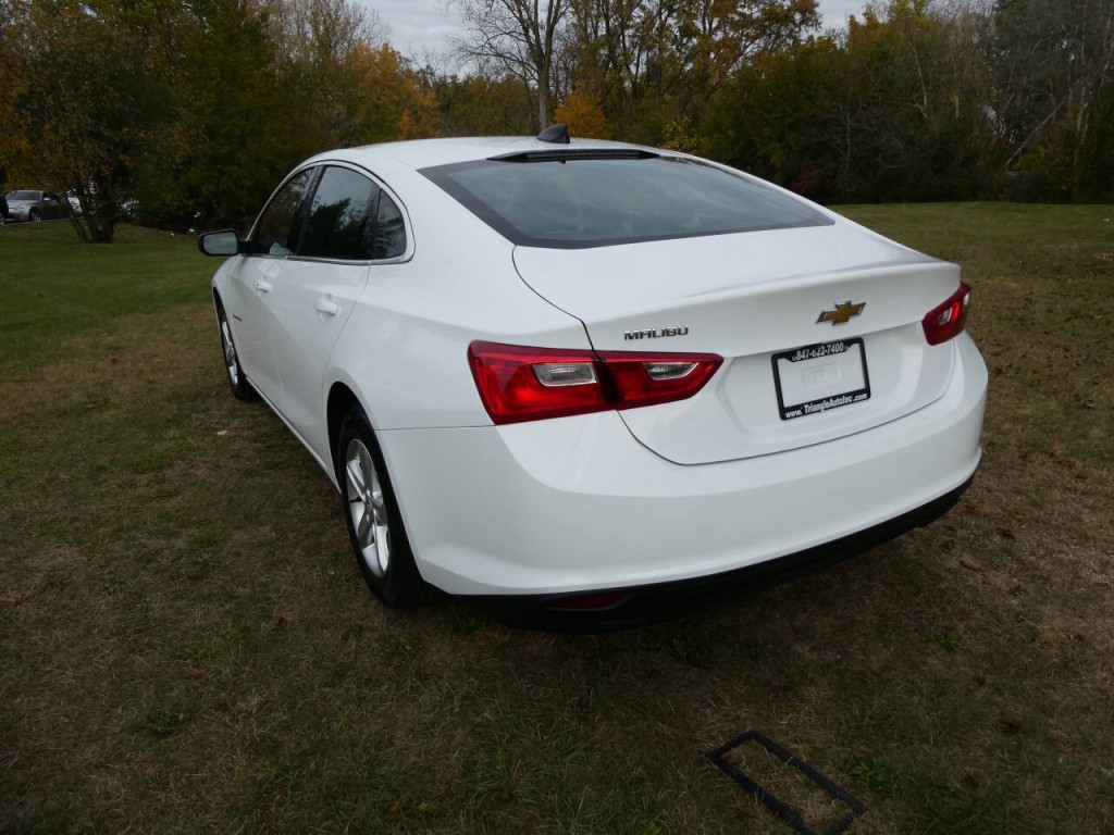 2023 Chevrolet Malibu Image 6