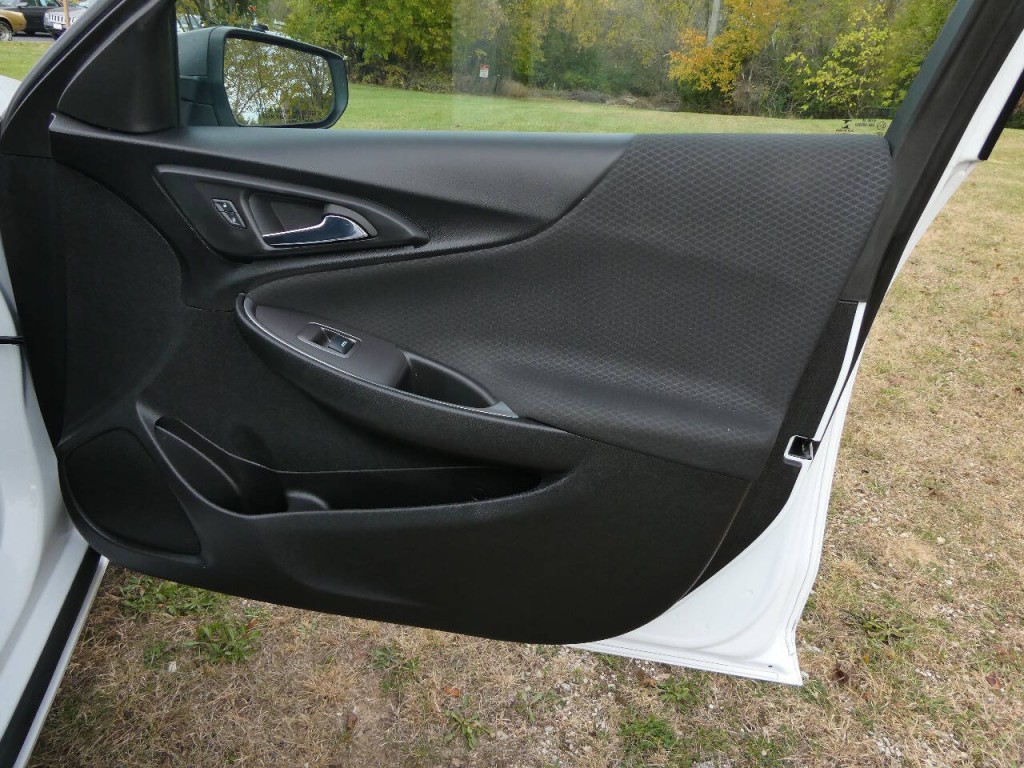 2023 Chevrolet Malibu Image 24