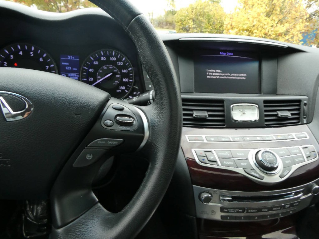 2019 INFINITI Q70 Image 13