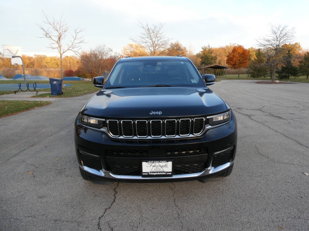 2021 Jeep Grand Cherokee Image 2