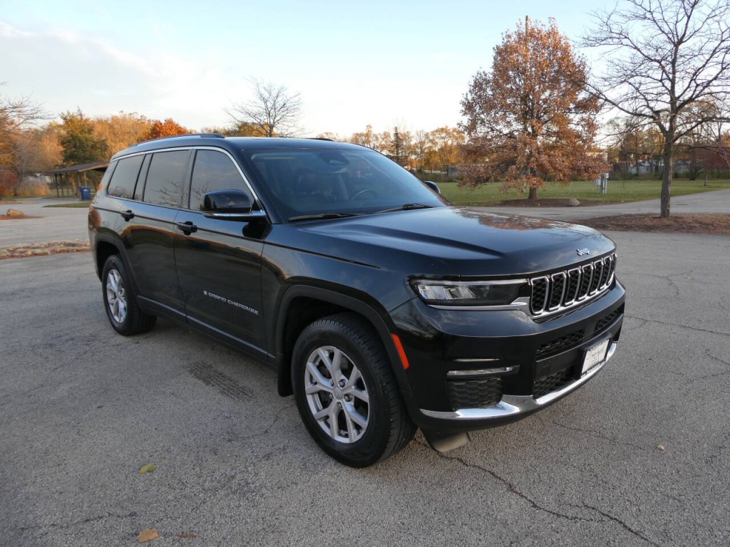 2021 Jeep Grand Cherokee Image 3