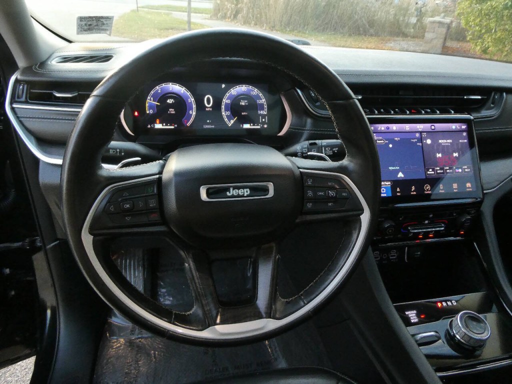 2021 Jeep Grand Cherokee Image 11