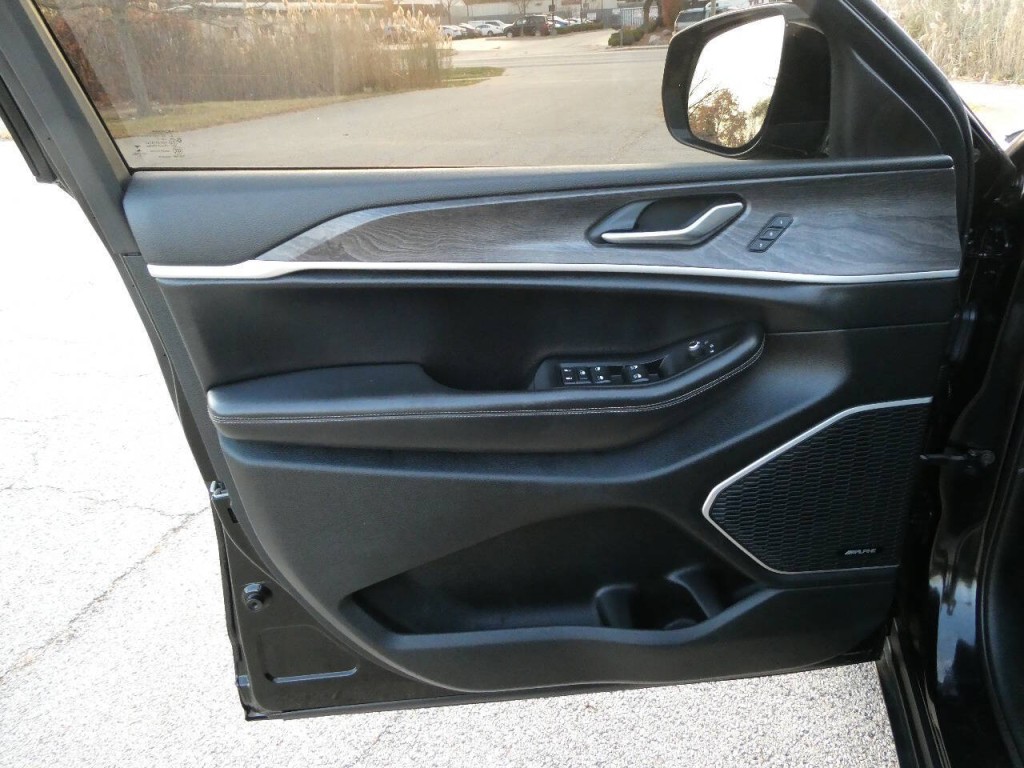 2021 Jeep Grand Cherokee Image 26