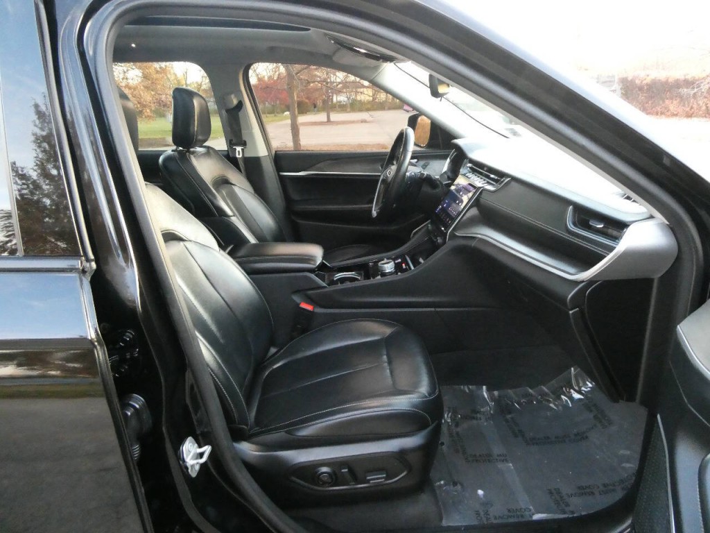 2021 Jeep Grand Cherokee Image 35