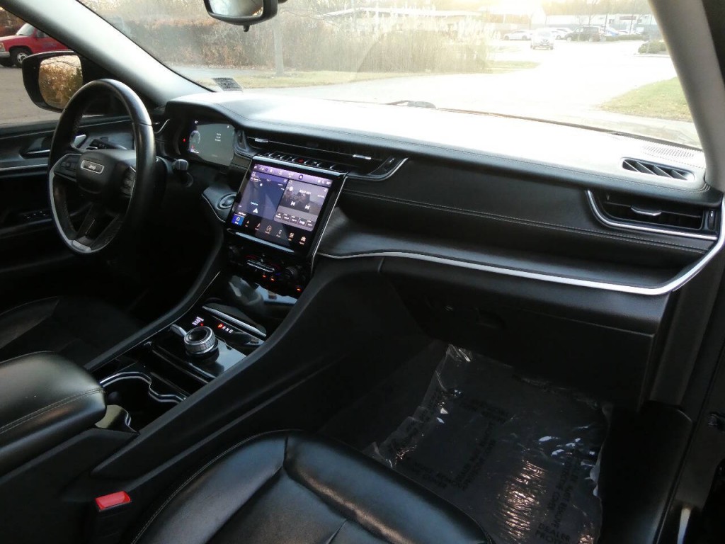 2021 Jeep Grand Cherokee Image 36