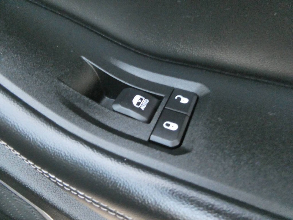 2021 Jeep Grand Cherokee Image 38