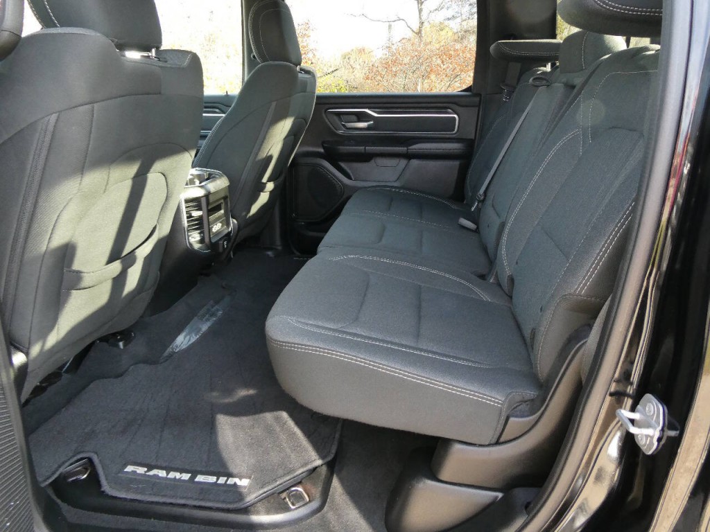 2019 RAM 1500 Image 25