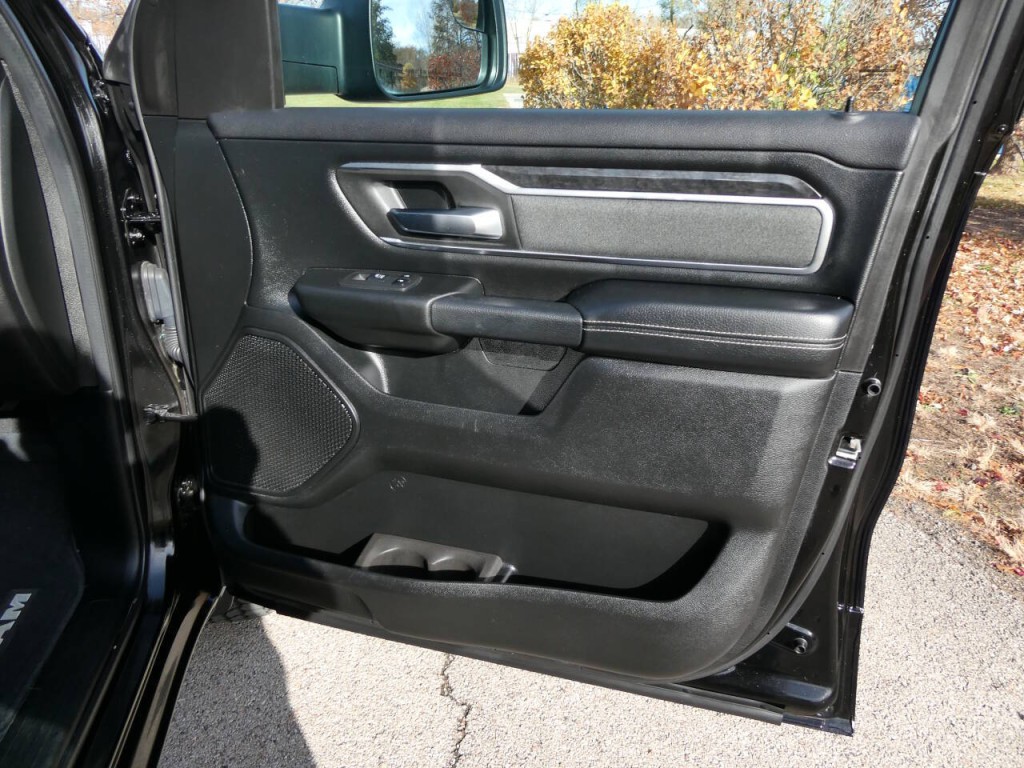 2019 RAM 1500 Image 30