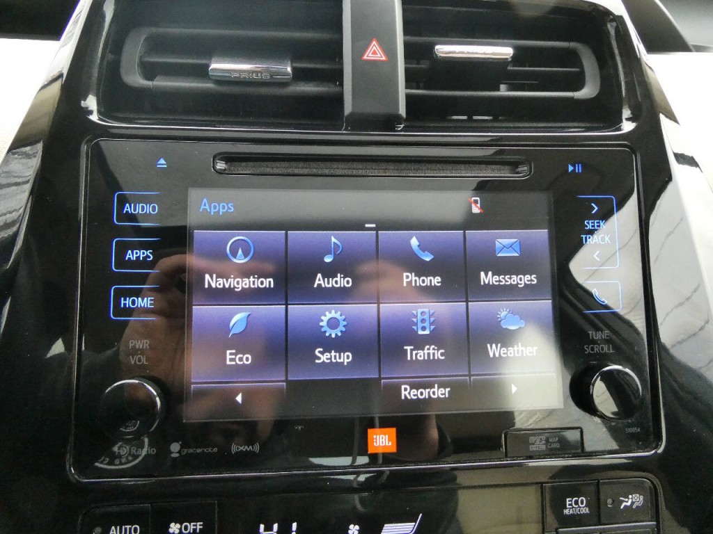 2016 Toyota Prius Image 18