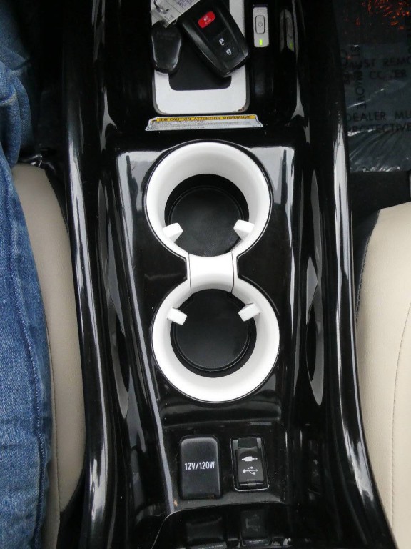 2016 Toyota Prius Image 22