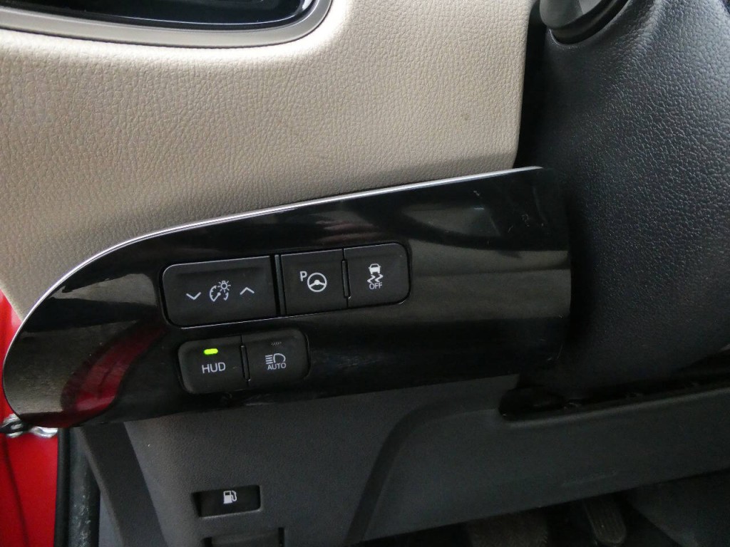 2016 Toyota Prius Image 24