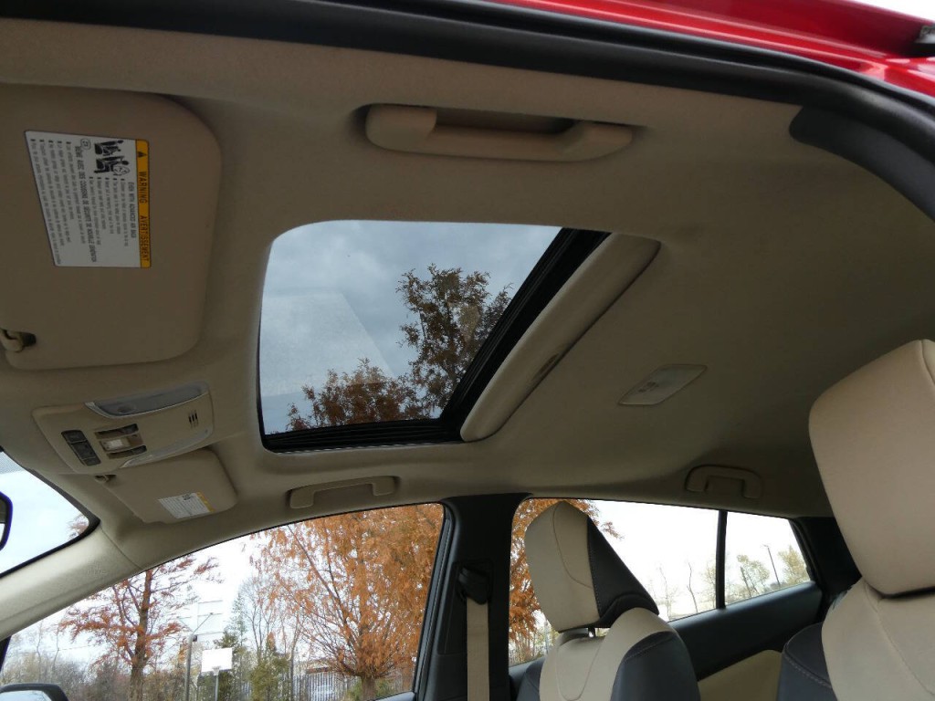 2016 Toyota Prius Image 26