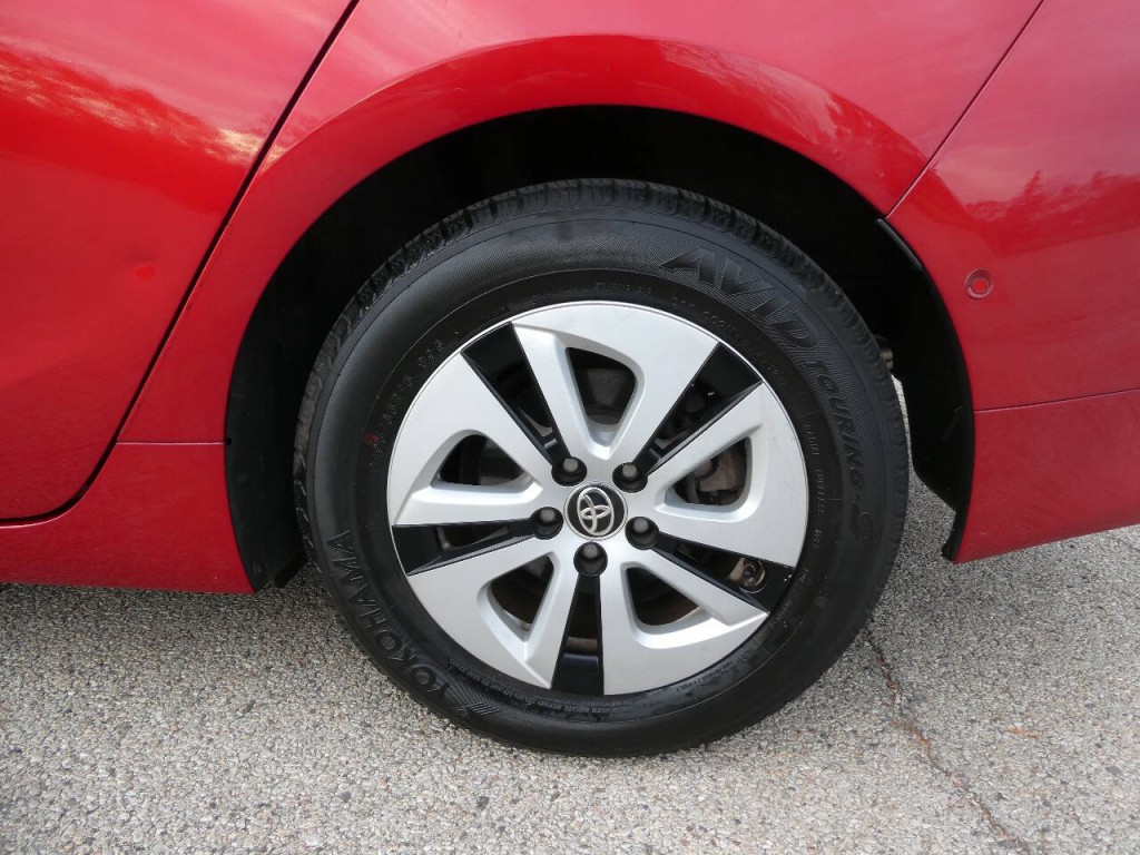 2016 Toyota Prius Image 39