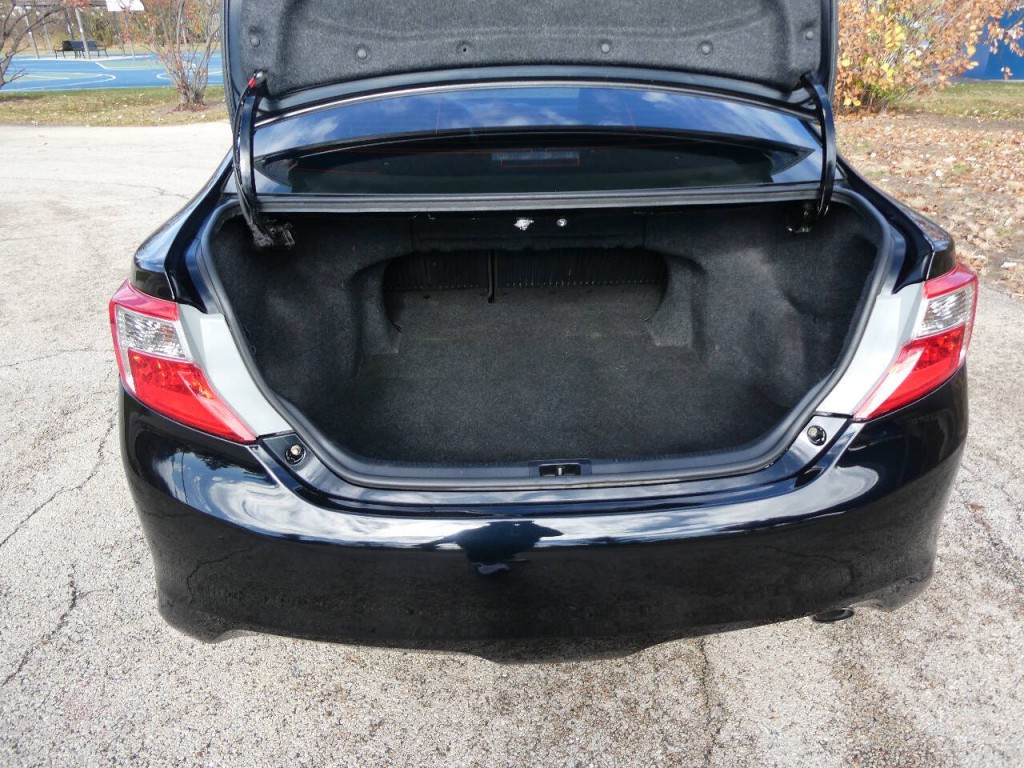 2014 Toyota Camry Image 22