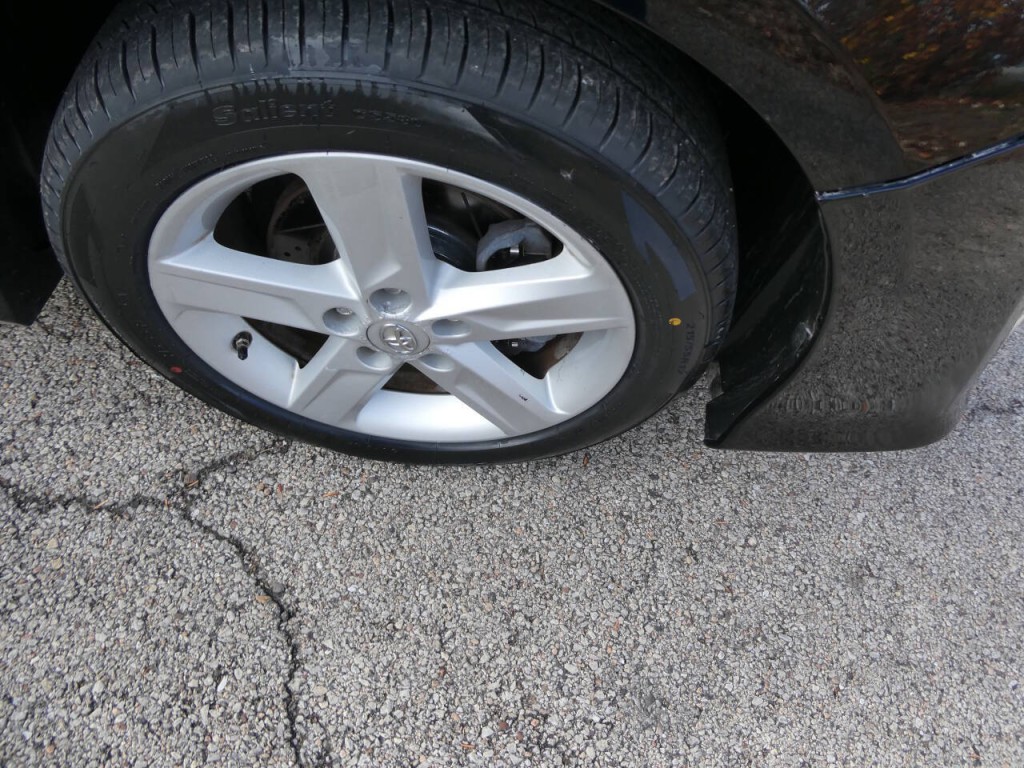 2014 Toyota Camry Image 23