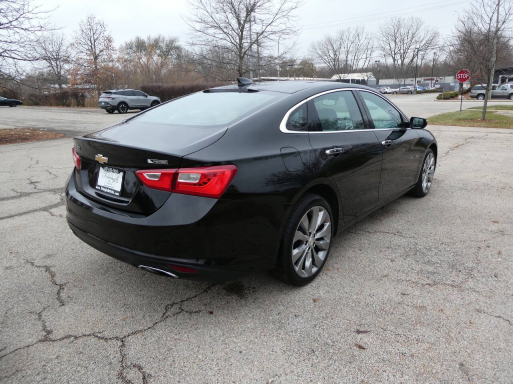 2018 Chevrolet Malibu Image 5