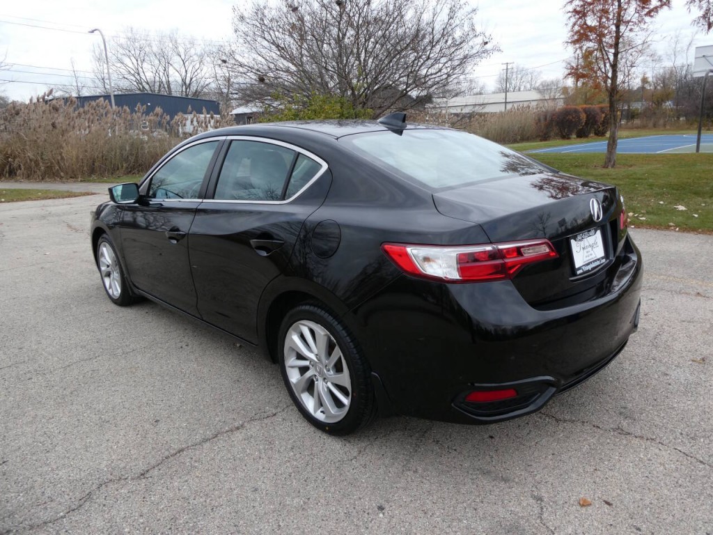 2016 Acura ILX Image 7