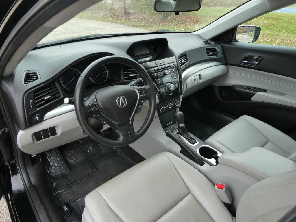 2016 Acura ILX Image 10