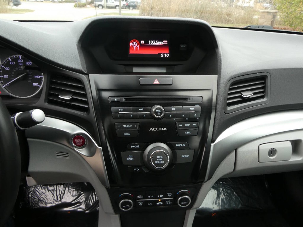 2016 Acura ILX Image 16