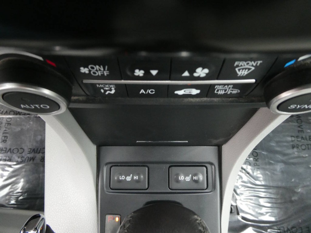 2016 Acura ILX Image 21