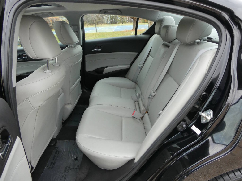 2016 Acura ILX Image 26