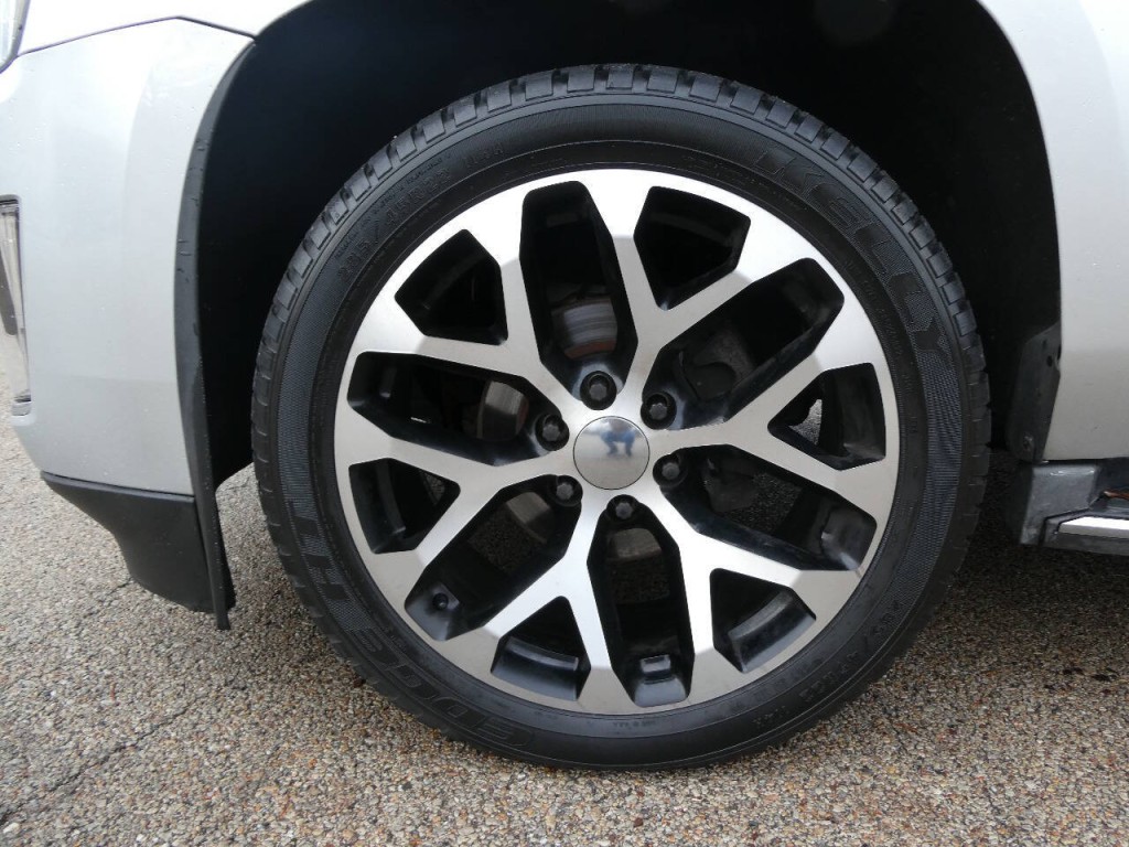 2015 Cadillac Escalade Image 38