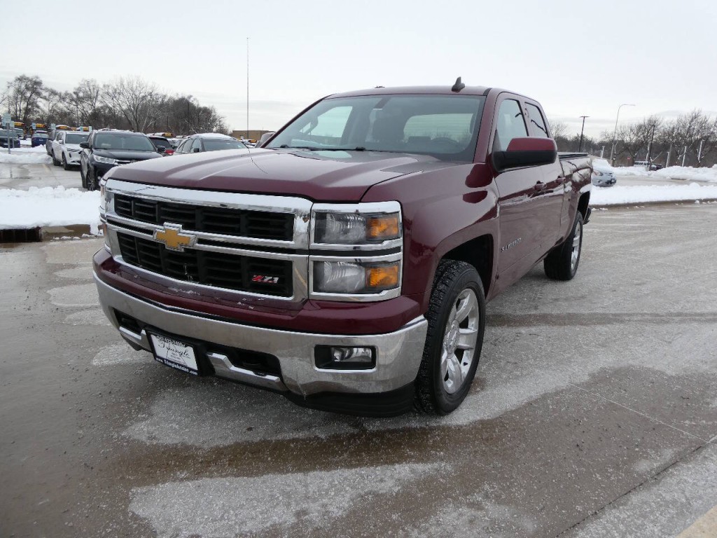 2015 Chevrolet Silverado 1500 Image 1