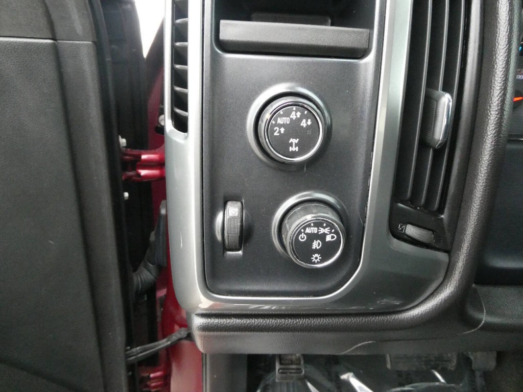 2015 Chevrolet Silverado 1500 Image 17