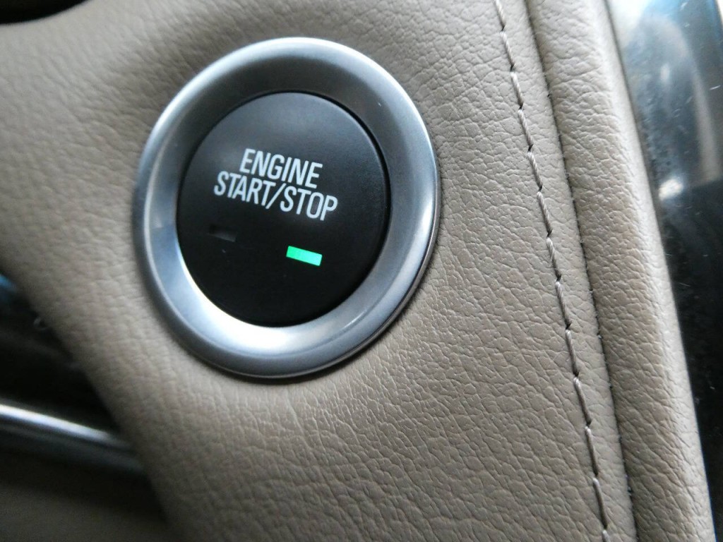 2014 Cadillac CTS Image 16