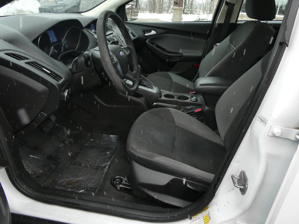 2014 Ford Focus Image 8