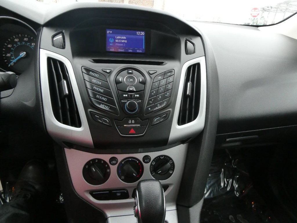 2014 Ford Focus Image 13