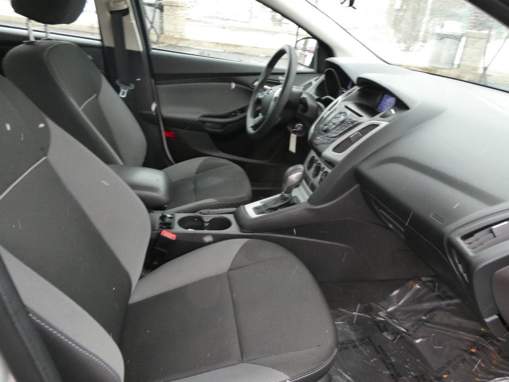 2014 Ford Focus Image 18