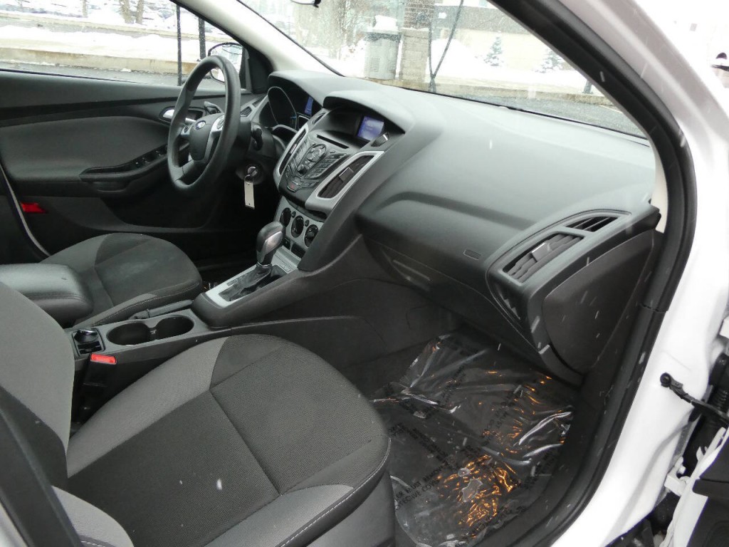 2014 Ford Focus Image 19