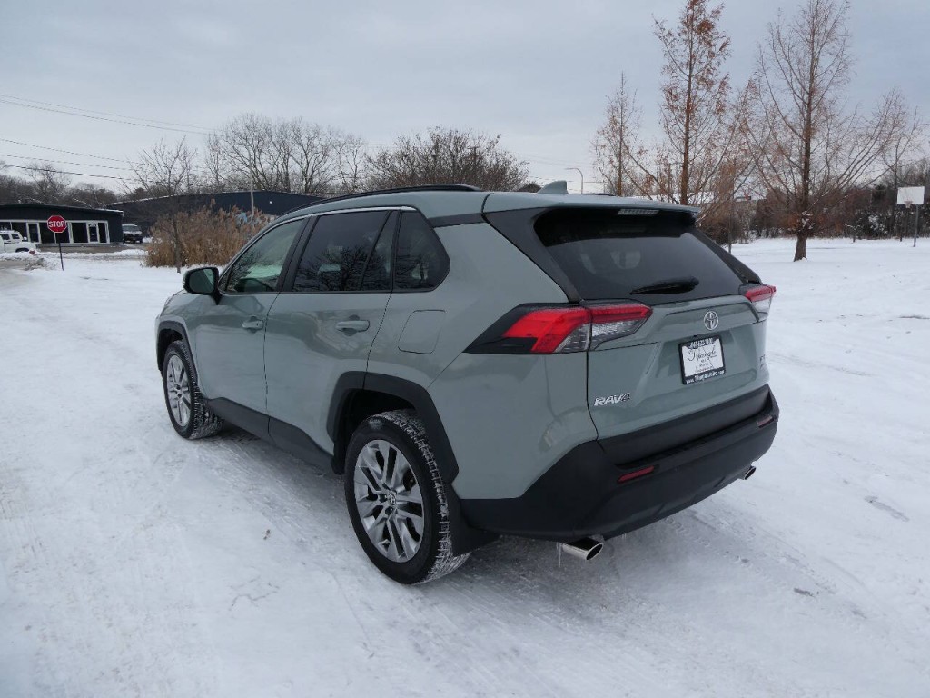 2020 Toyota Rav4 Image 7