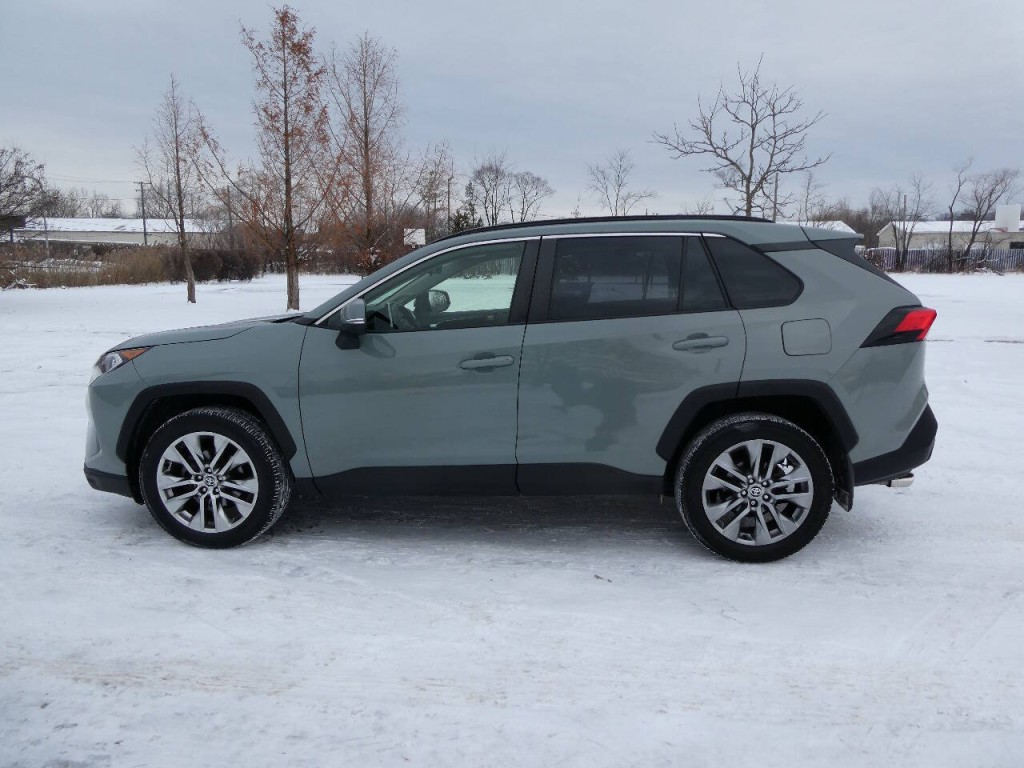 2020 Toyota Rav4 Image 8