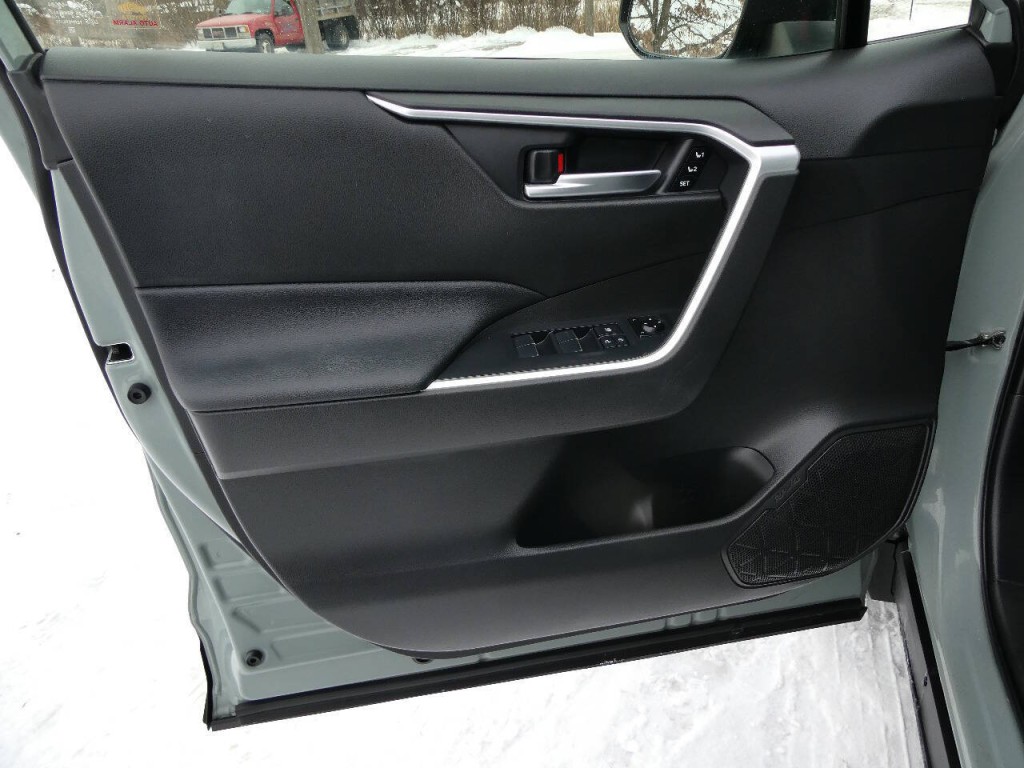 2020 Toyota Rav4 Image 26