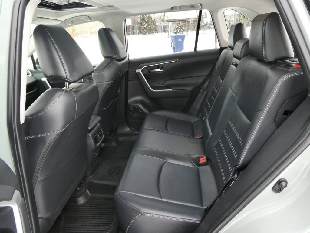 2020 Toyota Rav4 Image 28