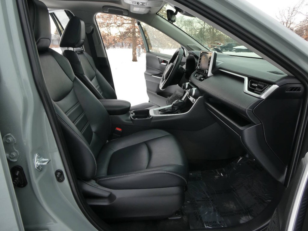 2020 Toyota Rav4 Image 33