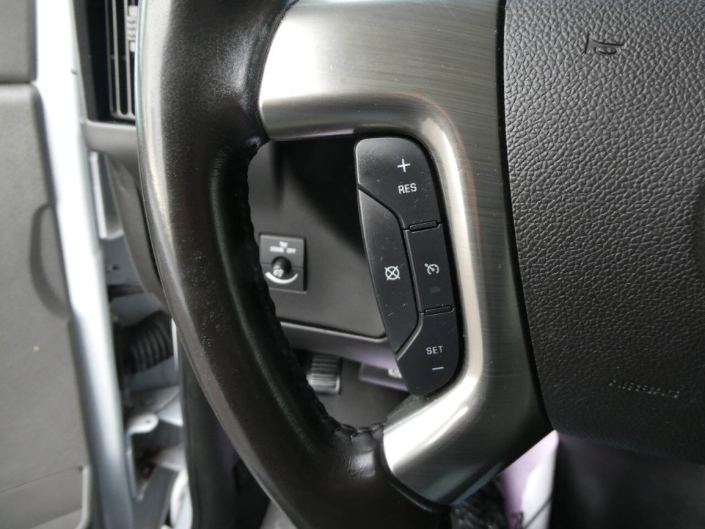 2018 Chevrolet Express Image 12