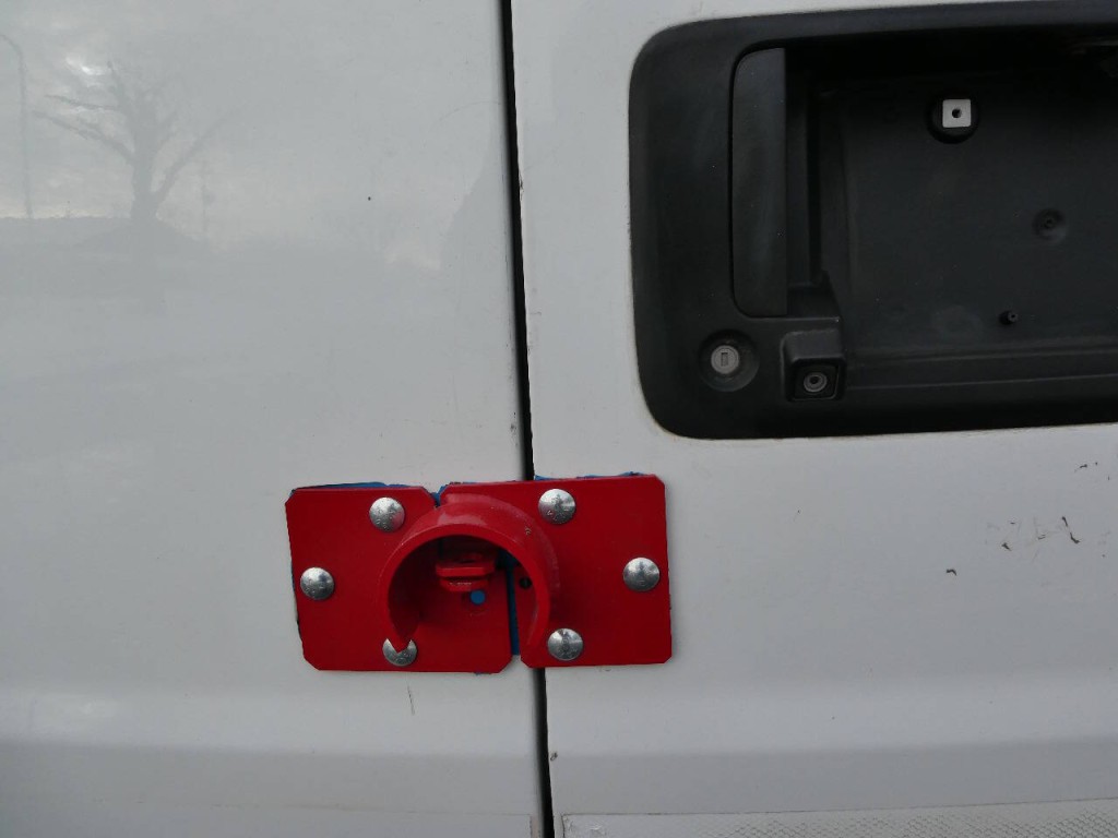 2018 Chevrolet Express Image 33