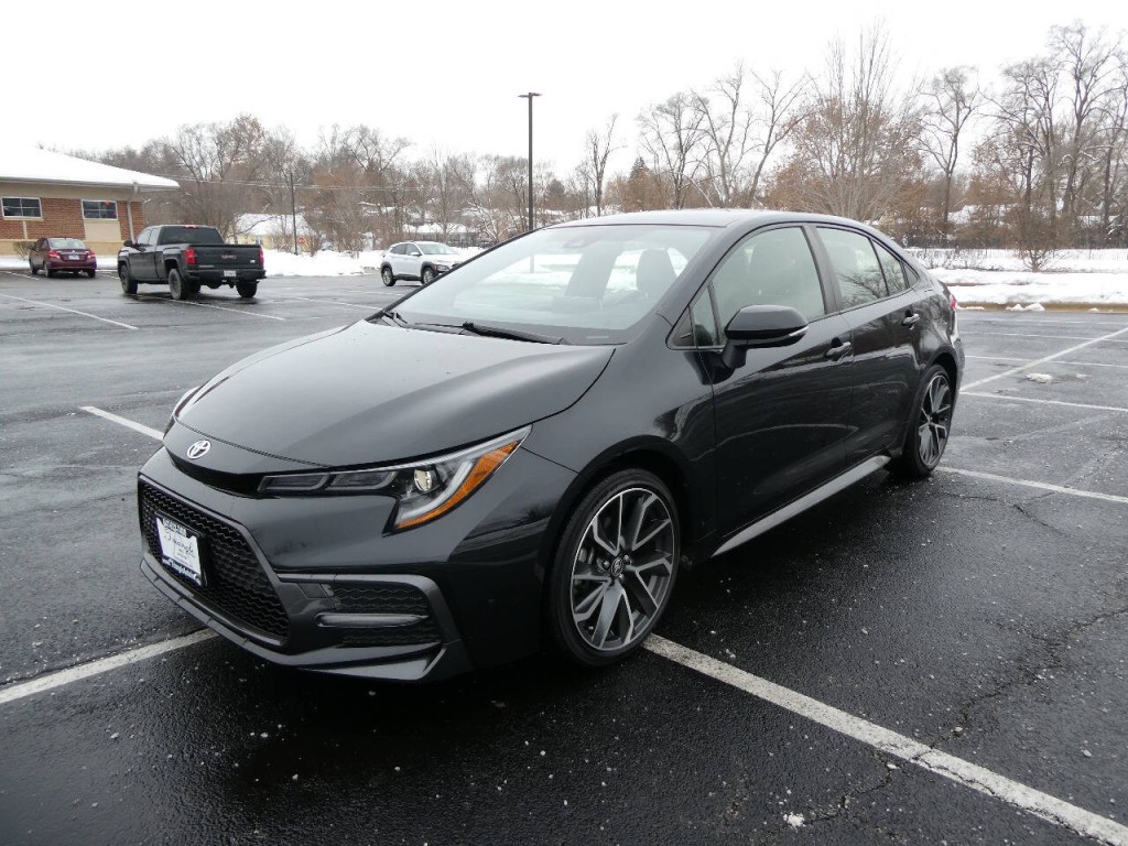 2021 Toyota Corolla Image 1