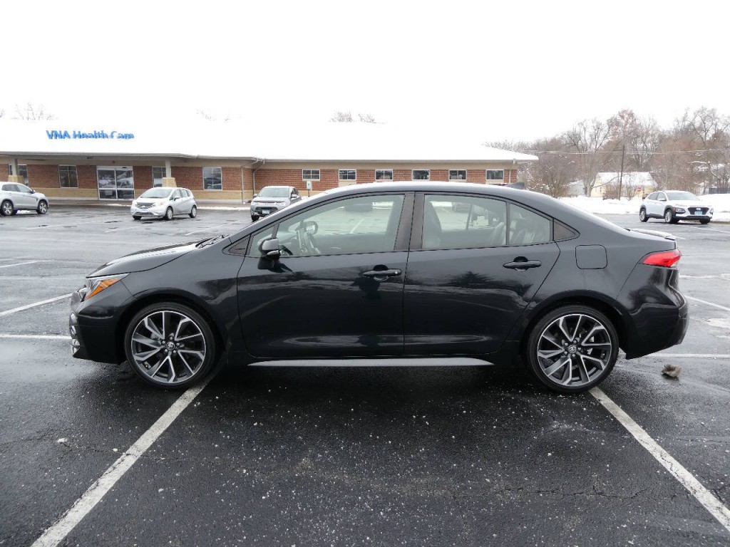 2021 Toyota Corolla Image 8