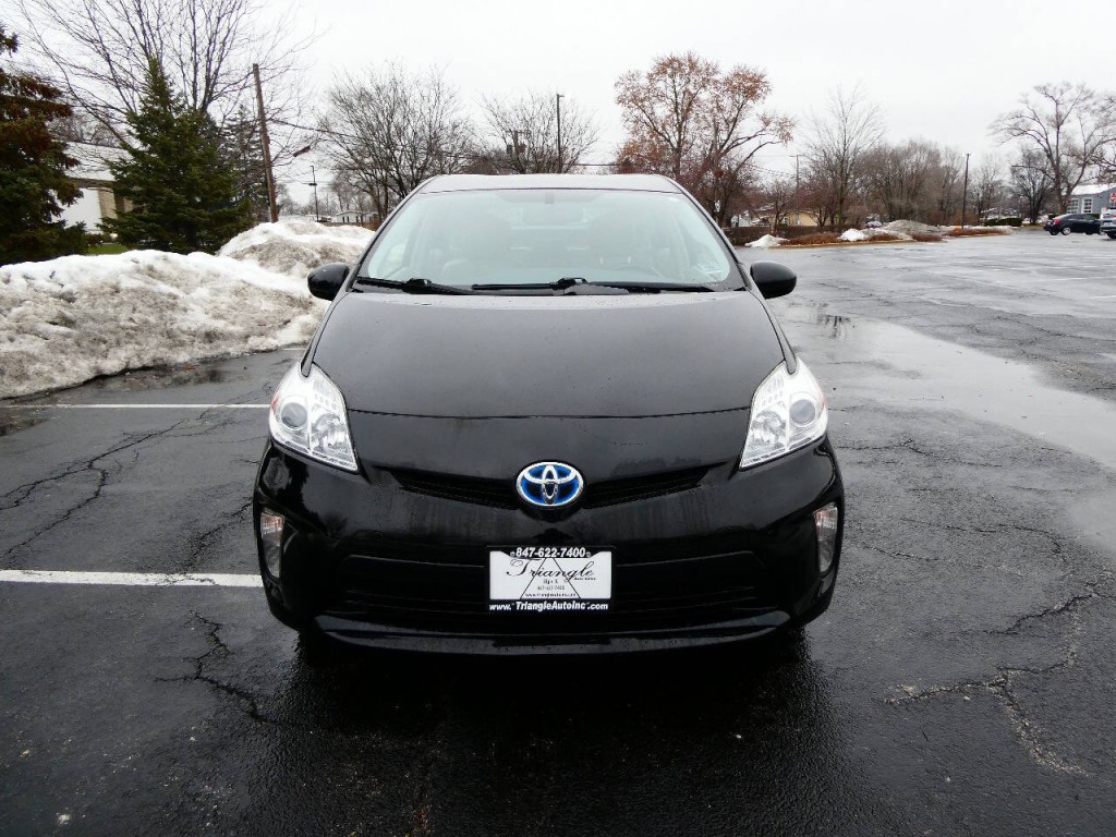 2015 Toyota Prius Image 2
