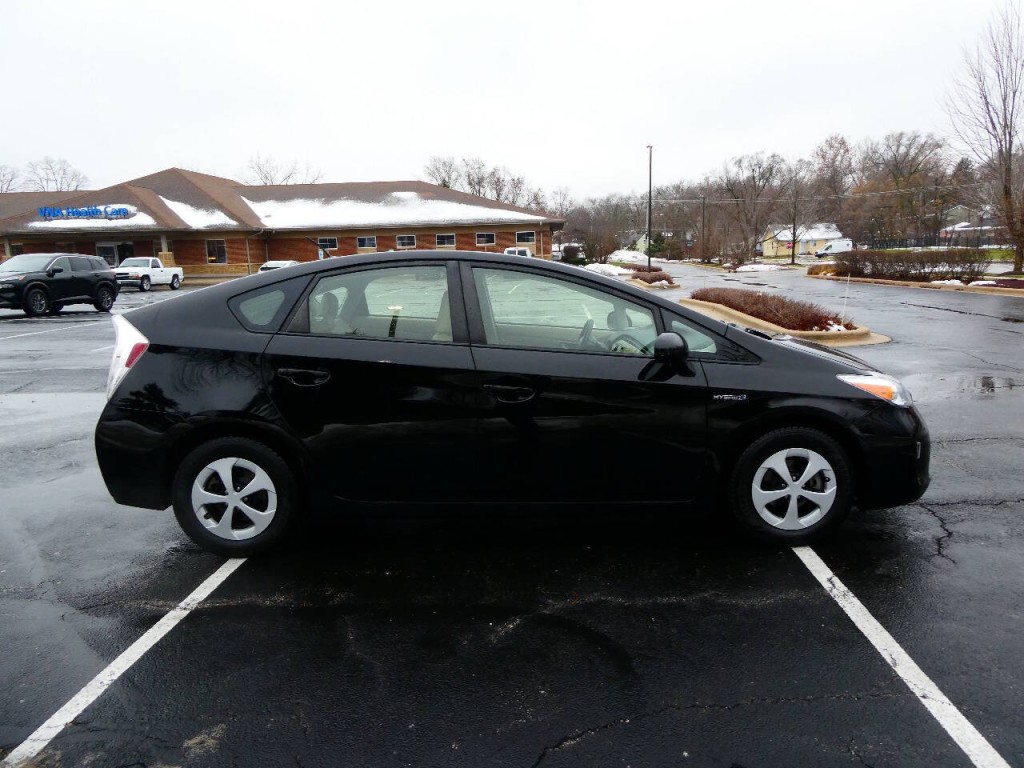 2015 Toyota Prius Image 4