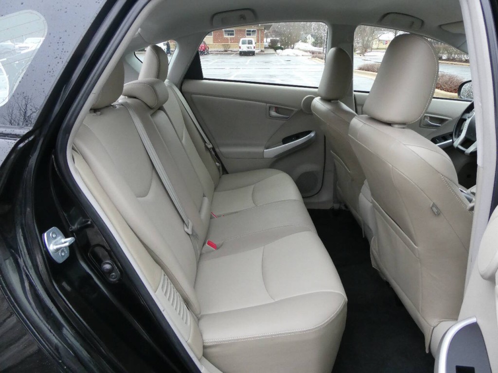 2015 Toyota Prius Image 27
