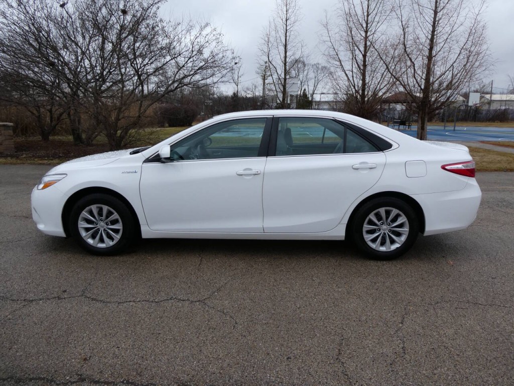 2015 Toyota Camry Image 8
