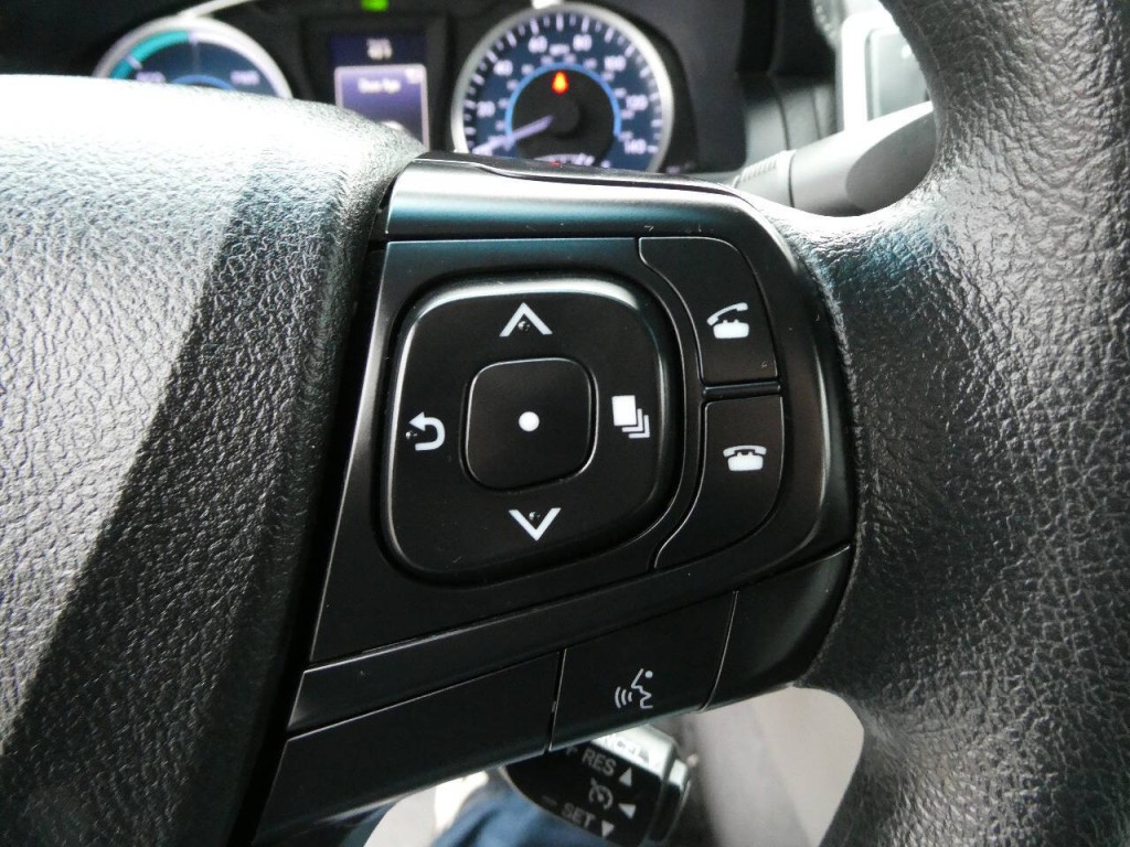 2015 Toyota Camry Image 13