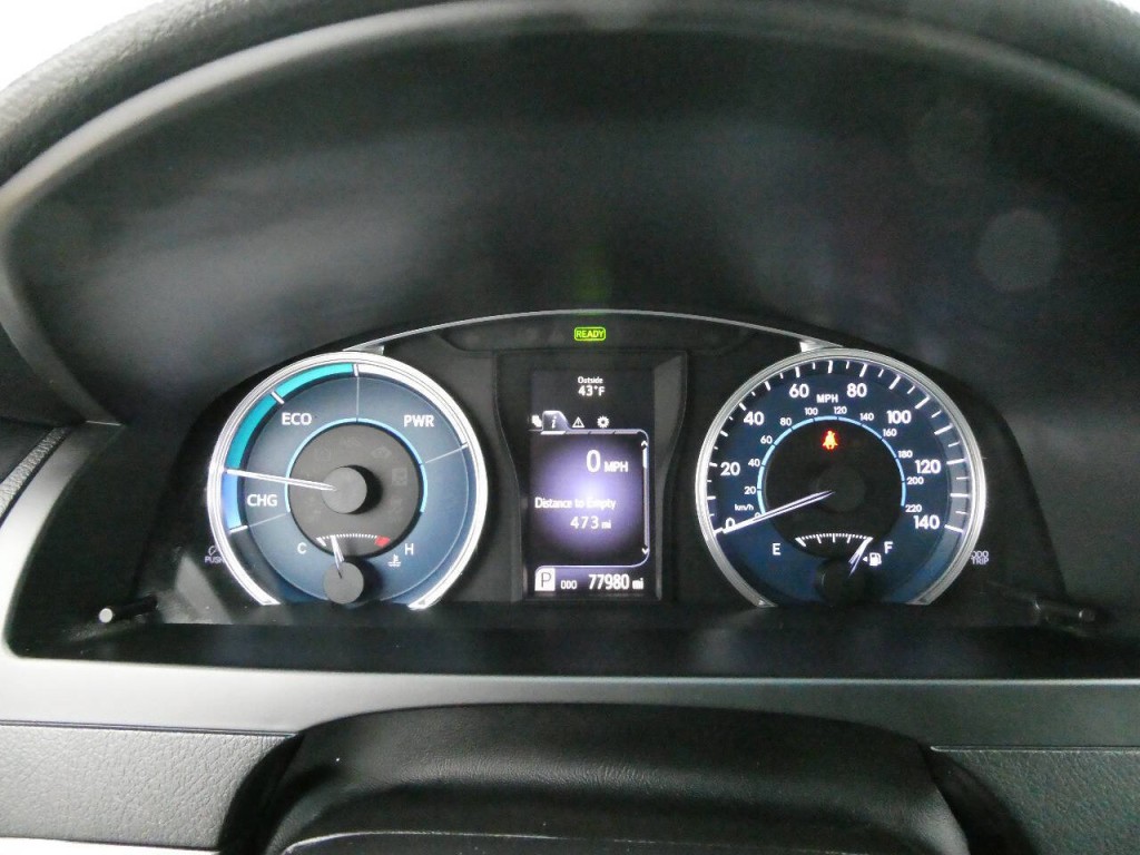 2015 Toyota Camry Image 14